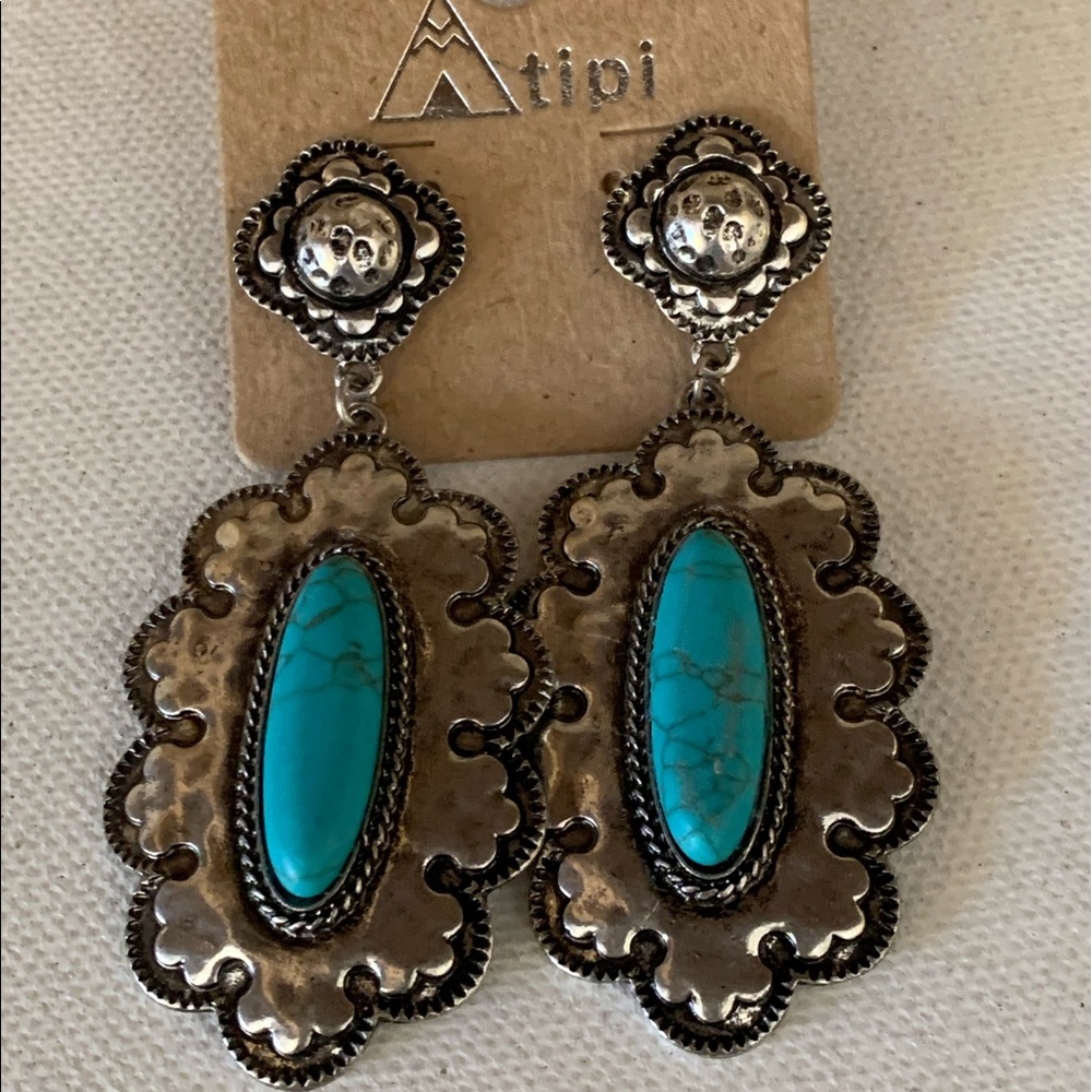 Silver Earrings - Picture 2 of 4